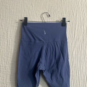 Nike Women's Dri-FIT Zenvy Gentle-Support High-Waisted 8" Sz sm